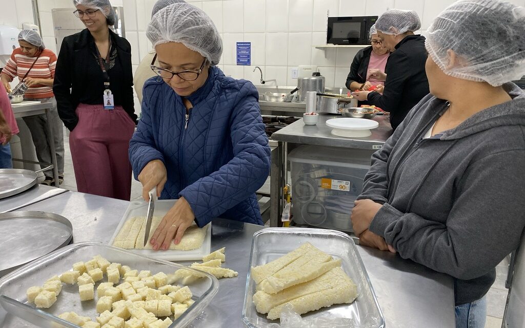 “Sabores juninos” são tema de oficina culinária da Prefeitura