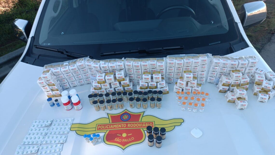Polícia Rodoviária intercepta carregamento de anabolizantes e emagrecedores contrabandados na SP-127
