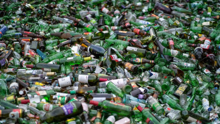 72% dos brasileiros valorizam empresas que investem em economia circular; mas 43% resistem à compra de produtos reciclados; mostra CNI