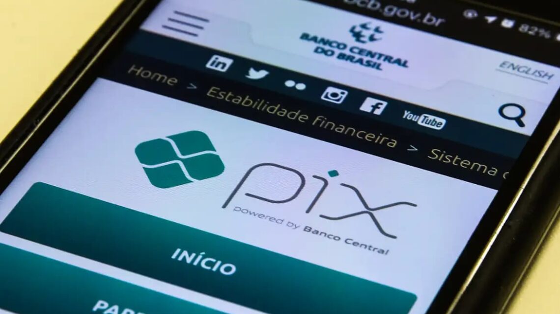 Chapecó (SC) lança “Pix Verde” para trocar recicláveis por dinheiro e alimentos