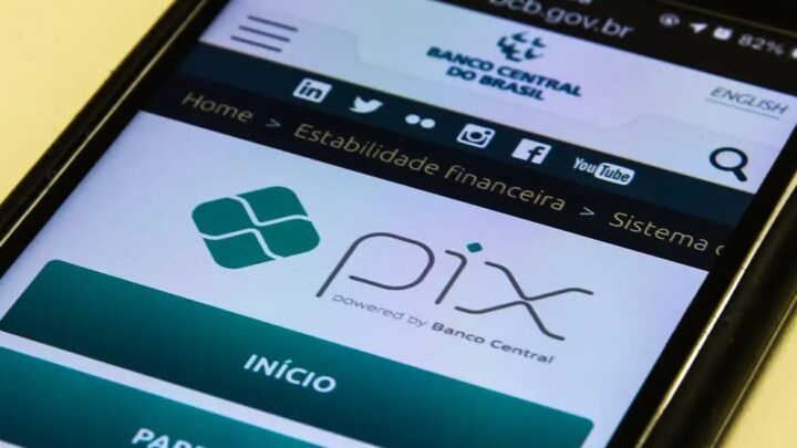 Chapecó (SC) lança “Pix Verde” para trocar recicláveis por dinheiro e alimentos