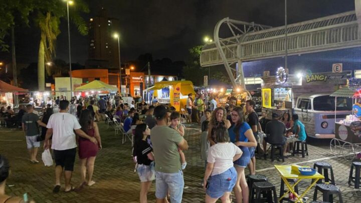 Feiras noturnas são opção de lazer neste feriadão prolongado