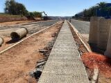 Ciclovia é construída no trecho de prolongamento da avenida Panaíno sentido Jd. Nova Europa