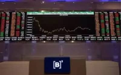 Ibovespa fecha aos 178 mil pontos com maior apetite por risco no mercado