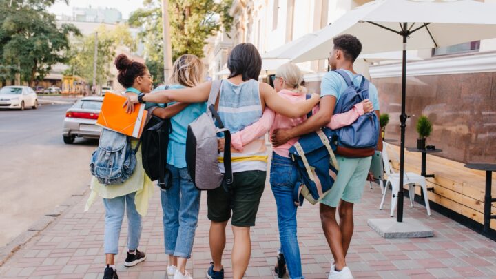 Recesso escolar: educadora sugere dicas práticas em família