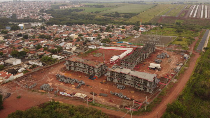 Moradia popular: Unidades habitacionais no Jardim Amanda estão 30% concluídas