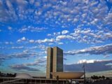 CNI critica votação sobre fim da escala 6×1 durante período eleitoral