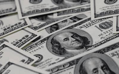 Dólar fecha o último pregão cotado a R$ 5,20