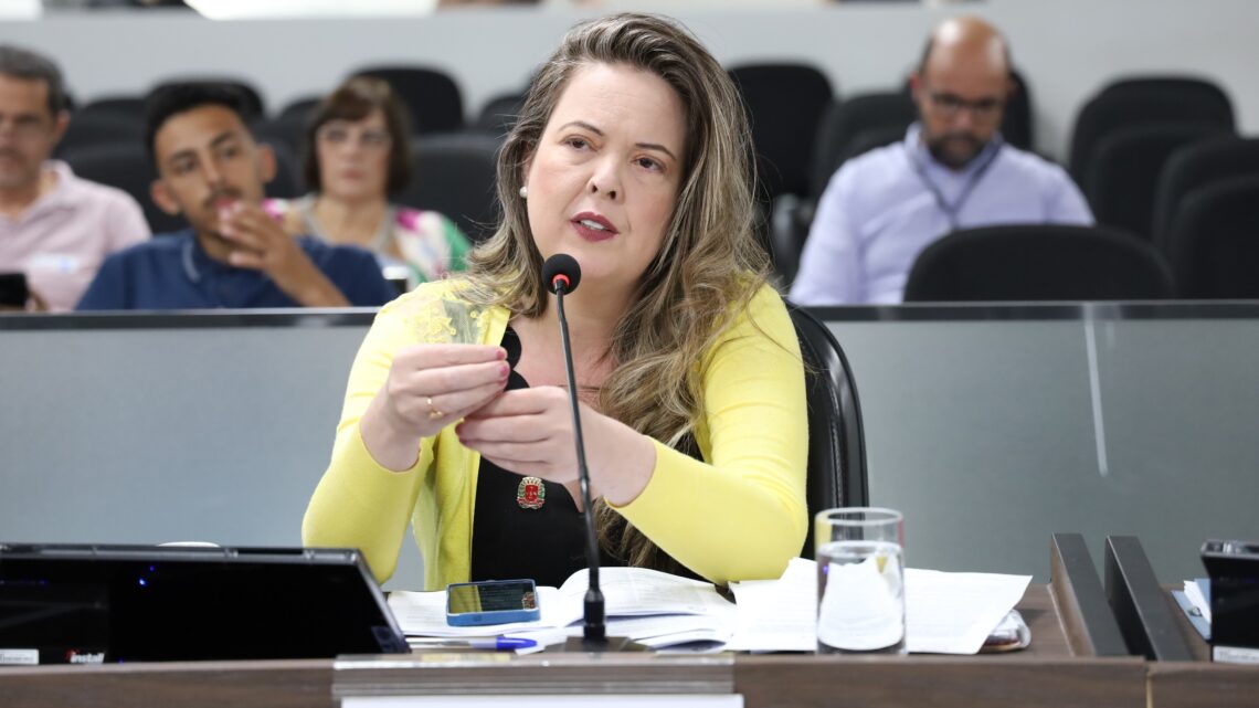 Jacira solicita informações sobre funcionamento do Banco de Sangue aos sábados 