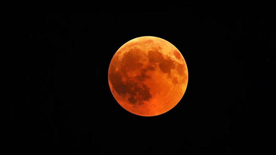 Eclipse Lunar com visibilidade em todo o Brasil ocorre entre os dias 27 e 28