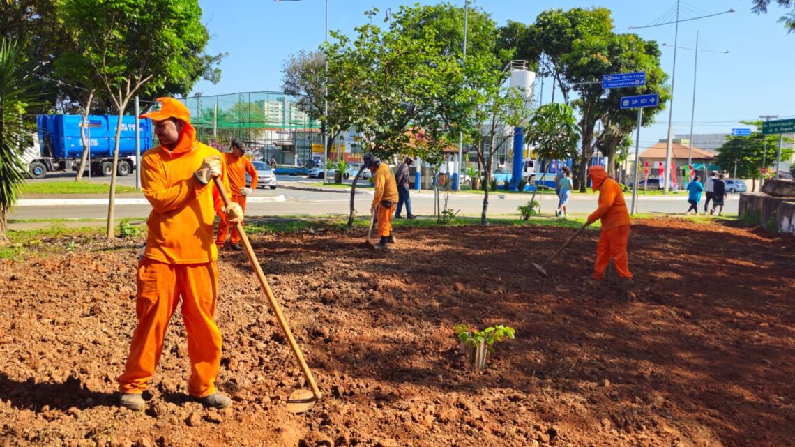 Hortolândia planta 4ª microfloresta urbana nesta segunda-feira