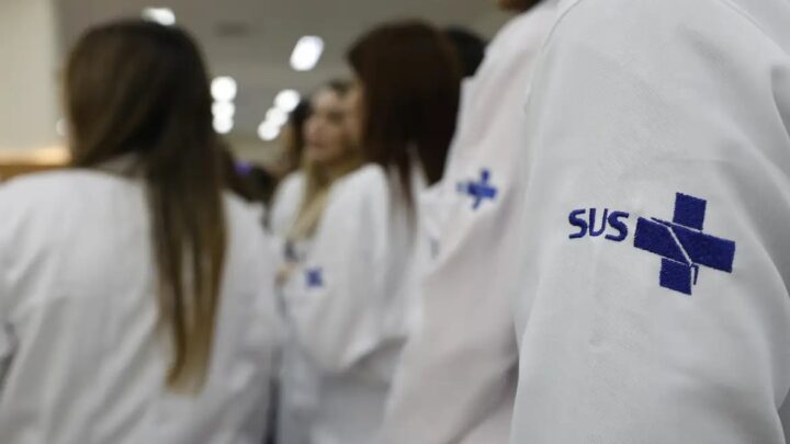 Exame feito em clínica particular poderá valer no SUS; projeto aprovado na Câmara vai ao Senado