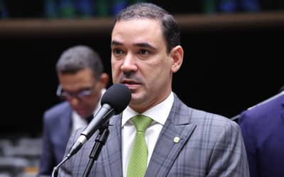Tocantins elege Vicentinho Júnior (PSDB) como governador
