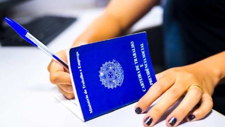 Desenvolve Santa Bárbara divulga mais de mil vagas de emprego com carteira assinada
